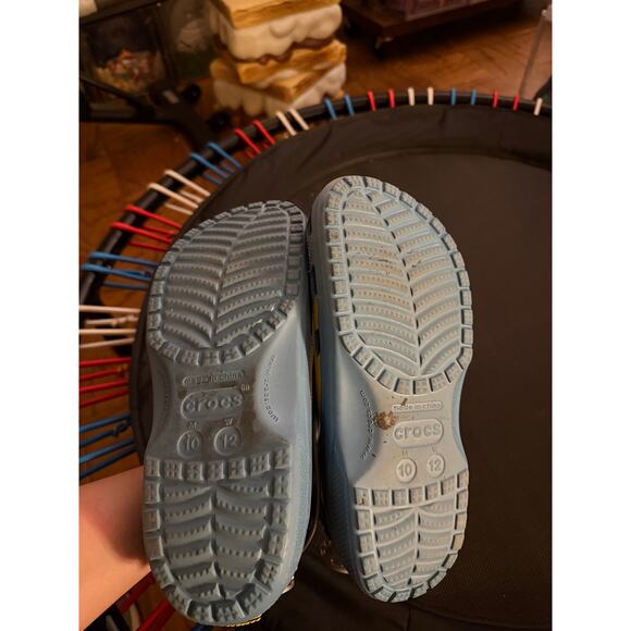 Minions Crocs, GUC, Women's Size 10 - Picture 4 of 4